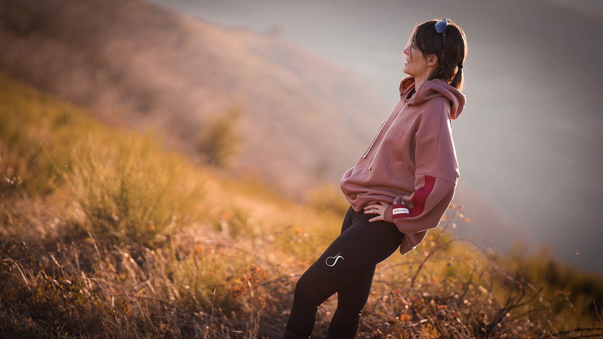 Ensemble sport sweat en molleton + legging matière technique fille